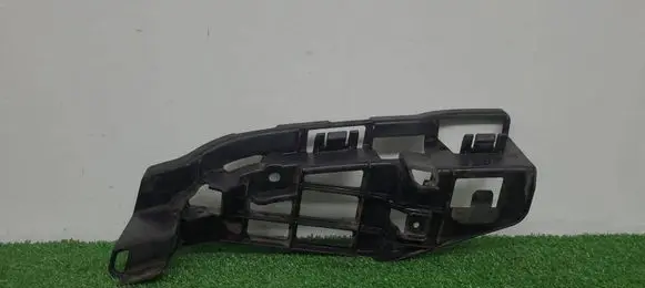 Mercedes-Benz GLK (X204) Front bumper mounting bracket A2048856165