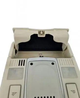Audi A6 S6 C6 4F Other interior light 4f0947135f