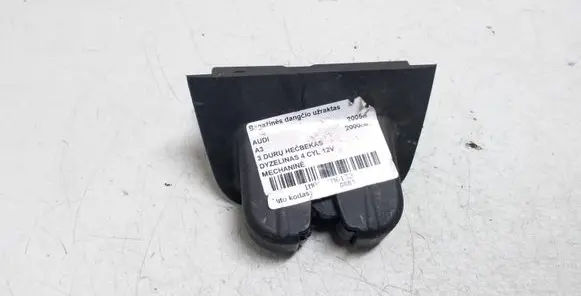Audi A3 S3 8P Tailgate/trunk/boot lock/catch/latch 8P3827505