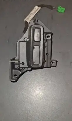Volvo S80 Engine start stop button switch 30797210 VP6G9F11572BH