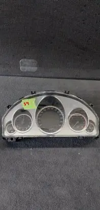 Mercedes-Benz E W212 Speedometer (instrument cluster) A2129001810 A2C53427635 A2049024202