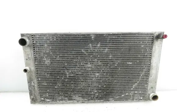 BMW 5 E60 E61 Coolant radiator 7792832