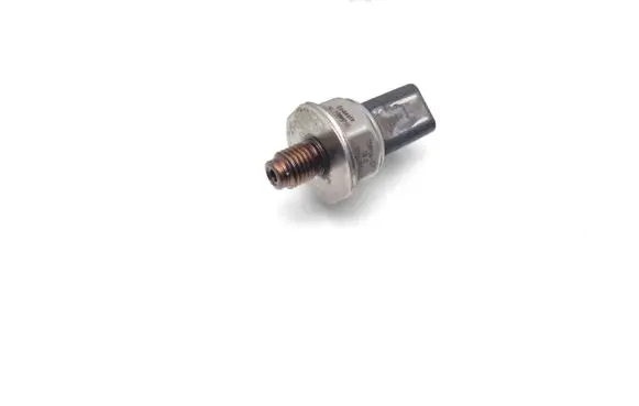 Ford Focus Fuel pressure sensor 9670076780 55PP3401