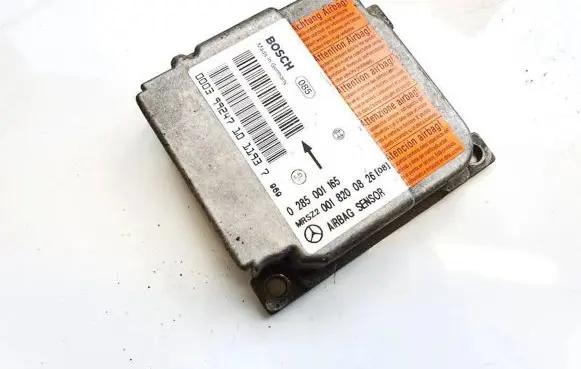 Mercedes-Benz CLK A208 C208 Airbag control unit/module 0285001165 0018200826