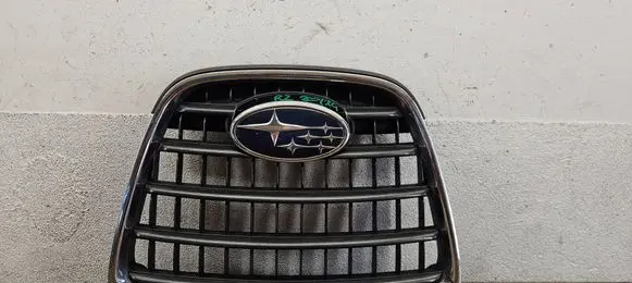 Subaru Tribeca Front grill 91122XA10A
