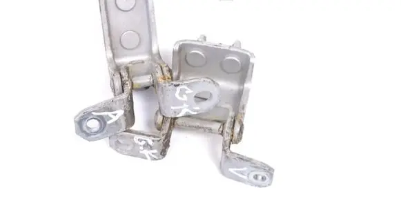 Suzuki Grand Vitara II Rear door lower hinge