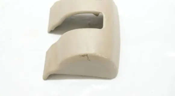 Renault Koleos I Rear seat rail trim cover C214Y101