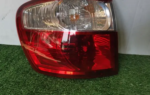 Toyota Avensis Verso Rear/tail lights