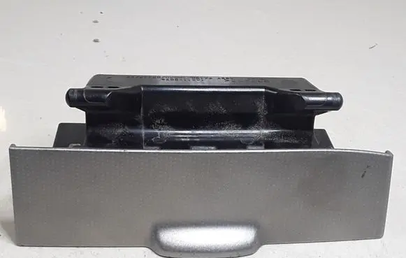 Toyota Corolla Verso E121 Car ashtray 1A4110078 7410213020