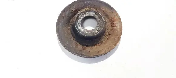 Volkswagen Golf IV Coil spring mount 