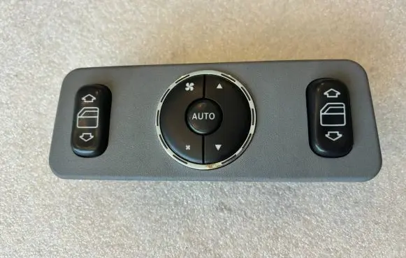 Mercedes-Benz ML W163 Electric window control switch A1638200326 03420660 1638200326