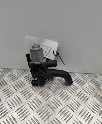 BMW X5 F15 Coolant heater control valve 6950257
