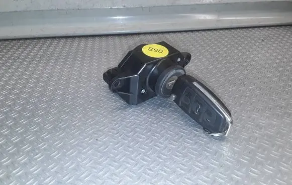 Audi A6 S6 C6 4F Ignition lock 4F0909131E