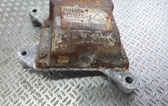 Renault Laguna II Airbag control unit/module 8200108370A