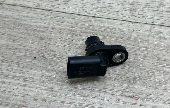 Porsche Macan (95B) Camshaft position sensor 94660610600 0232103131