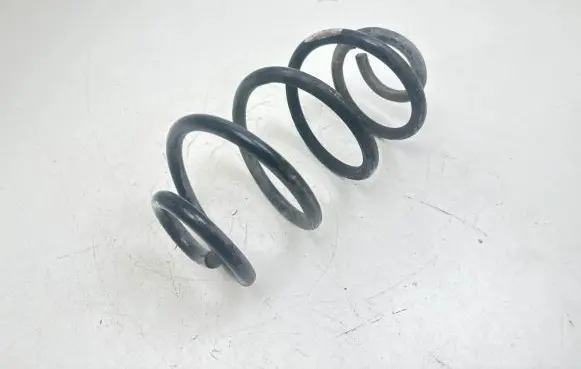 Nissan Note (E11) Rear coil spring