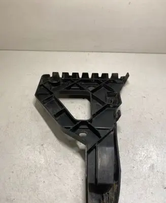 Audi A6 S6 C6 4F Front bumper mounting bracket 4F0807227 13672