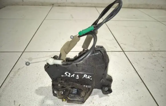 Toyota Camry Front door lock NOCODE