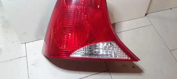 Ford Focus Rear/tail lights 13405 XS4X13441
