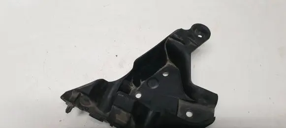 Volvo XC60 Front bumper mounting bracket 31383163