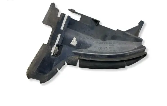 Volvo S80 Intercooler air guide/duct channel 30796390