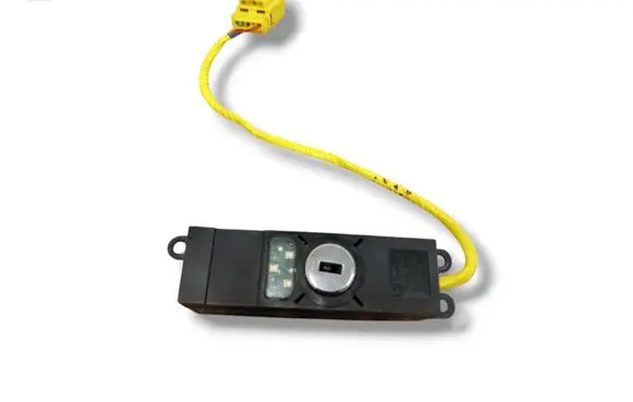 Passenger airbag on/off switch
