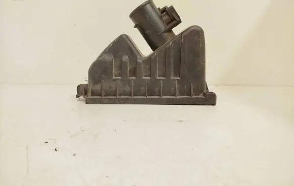 Toyota Yaris Mass air flow meter 2220430010 1974002110
