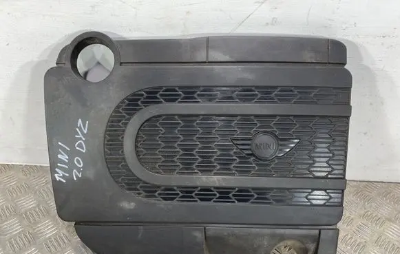 Mini Cooper Countryman R60 Engine cover (trim) 7811920