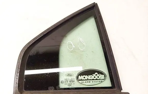 Ford Mondeo Mk III Rear vent window glass AS2