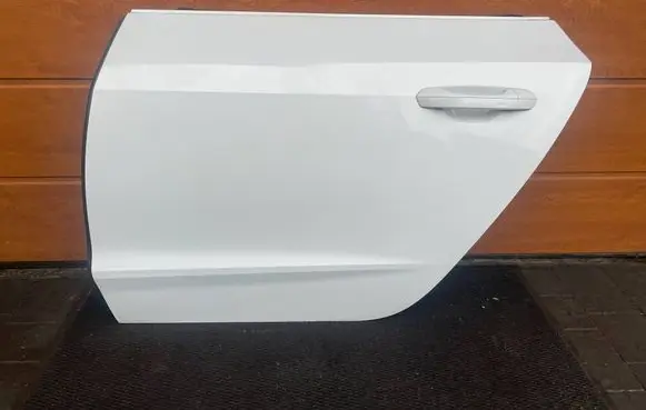 Audi A7 S7 4K8 Rear door