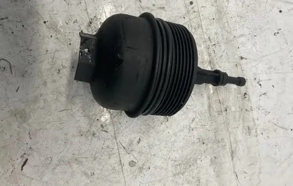 BMW X5 E53 Oil filter cover 