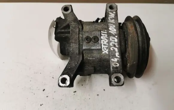 Nissan X-Trail T30 Air conditioning (A/C) compressor (pump) 926005M301 5060215421 2K43245010