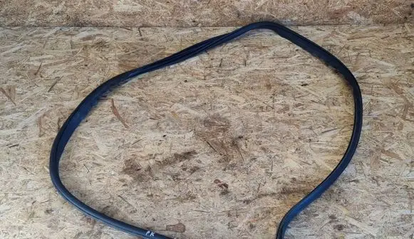 Ford Explorer Front door rubber seal 