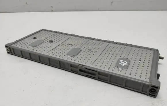 Toyota Yaris Hybrid / electric car battery 