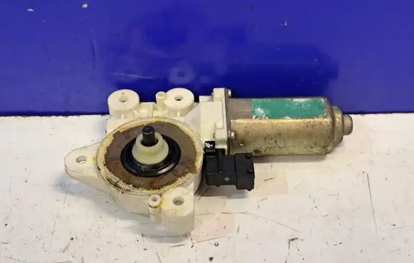 Saab 9-3 Ver1 Rear door window regulator motor 12788802