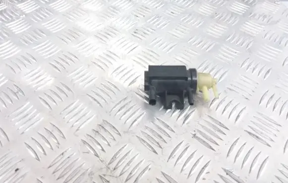 Mercedes-Benz Sprinter W906 Turbo solenoid valve A0091533128
