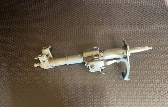 Hyundai Tucson JM Steering wheel axle