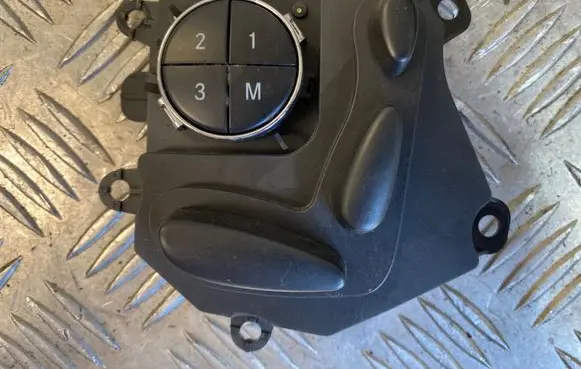 Mercedes-Benz E W211 Seat control switch 2118218079 03464235