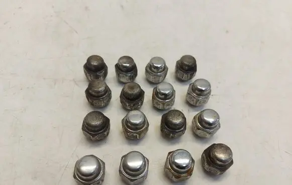 Mazda CX-5 II Nuts/bolts 