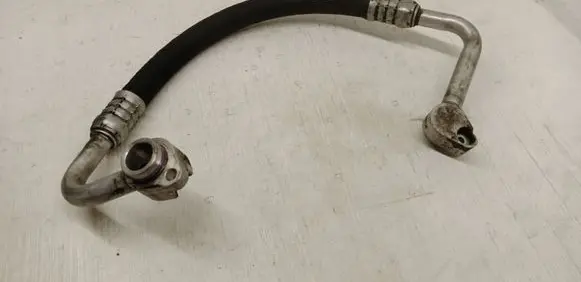 Audi A8 S8 D3 4E Air conditioning (A/C) pipe/hose 4E0260707R