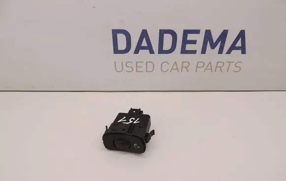 Renault Laguna II Interior lighting switch 2653604 D151
