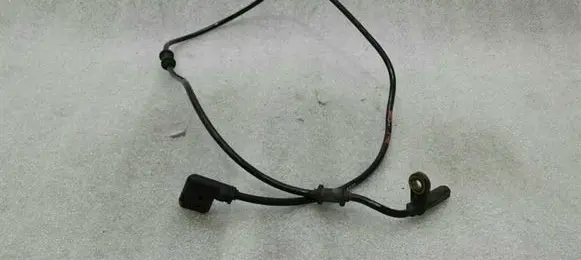 Mercedes-Benz CLK A209 C209 ABS rear brake sensor A2035401417