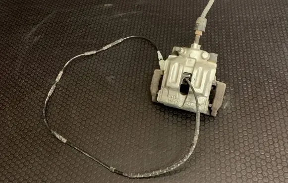 BMW X1 E84 Rear brake caliper 4220 62346