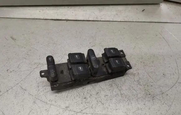 Volkswagen PASSAT B5 Electric window control switch 1J4959857