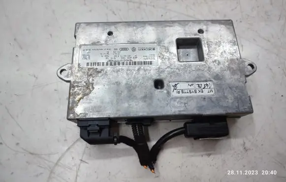 Audi A6 Allroad C6 MMI control unit 4E0035729