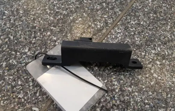 Nissan Leaf I (ZE0) Airbag deployment crash/impact sensor EH01140319