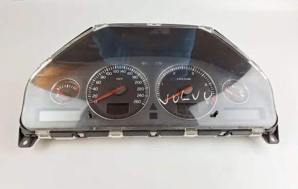 Volvo XC90 Speedometer (instrument cluster) 30682276