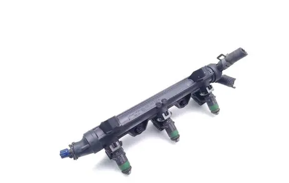 Seat Ibiza III (6L) Fuel injectors set 03E906031 03E133320A
