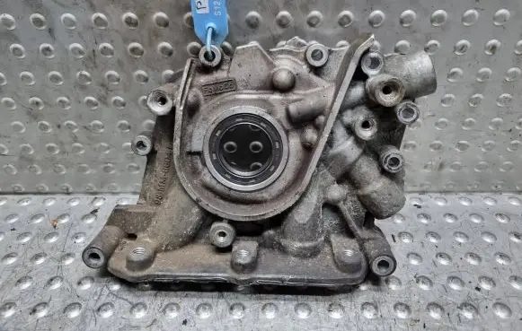 Ford Focus Oil pump 98MM-6604-D2B