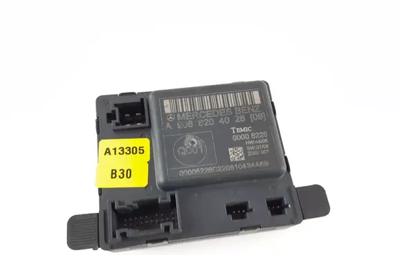 Mercedes-Benz Sprinter W906 Door control unit/module A9068204026 00005226